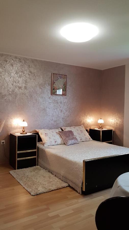 Apartmani Diva Malinska Exteriér fotografie