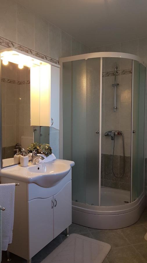 Apartmani Diva Malinska Exteriér fotografie