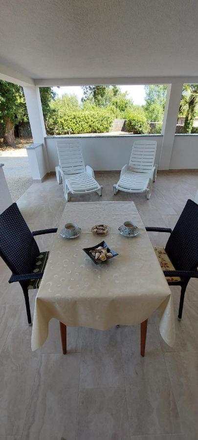Apartmani Diva Malinska Exteriér fotografie